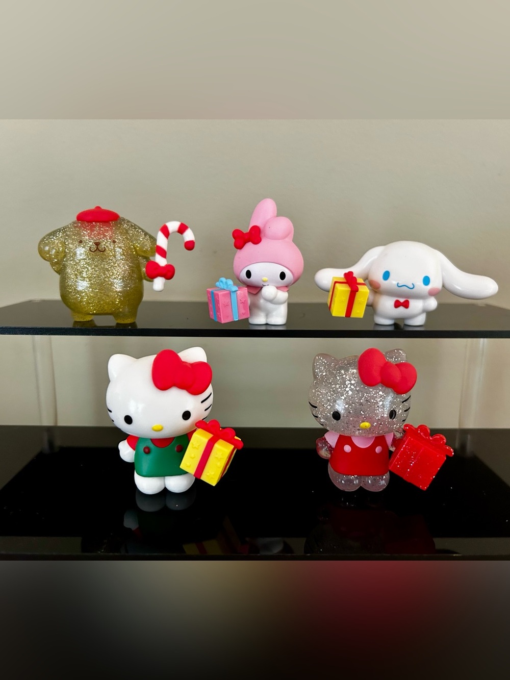 Sanrio Hello Kitty & Friends Holiday Advent Calendar Mini Figures Lot of 5